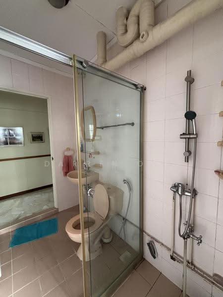 664 Woodlands Ring Road, 664 Woodlands Ring Road, Admiralty / Woodlands, 3 Bedrooms, 1,313 sqft, HDB Flat For Sale, by Darren Ong, 500279246 - Bathroom - PropertyGuru.com.sg