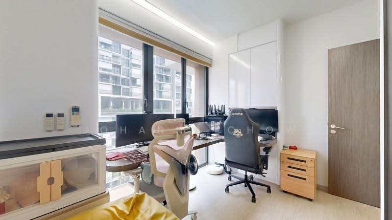 iNz Residence, 78 Choa Chu Kang Avenue 5, Dairy Farm / Bukit Panjang / Choa Chu Kang, 5 Bedrooms, 1,711 sqft, Condominium For Sale, by Johanna Chow, 500279258 - Study - PropertyGuru.com.sg