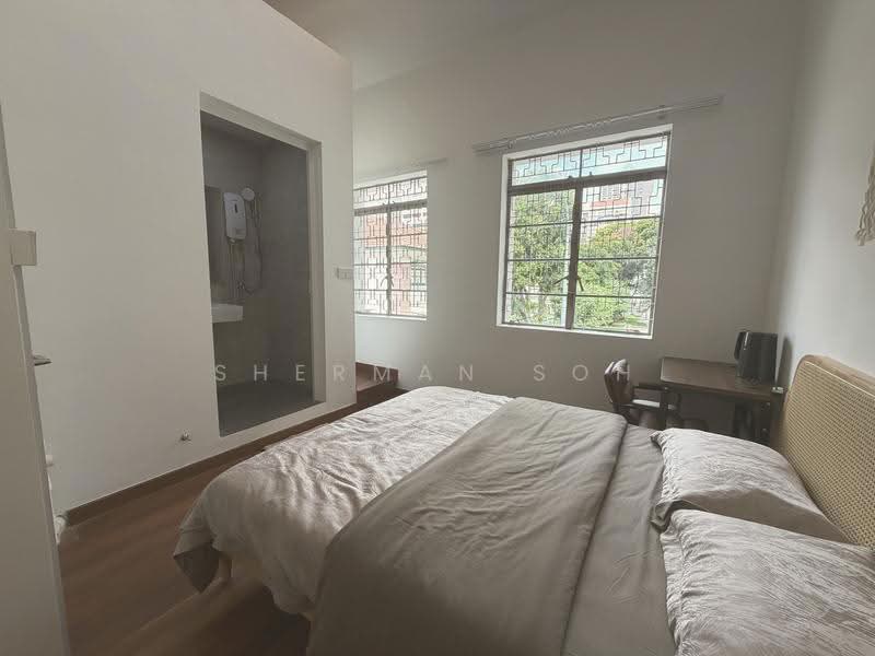 Rowell Road, Farrer Park / Serangoon Rd, Room Rental, 300 sqft, Shophouse For Rent, by Sherman Soh, 500279260 - Bedroom - PropertyGuru.com.sg