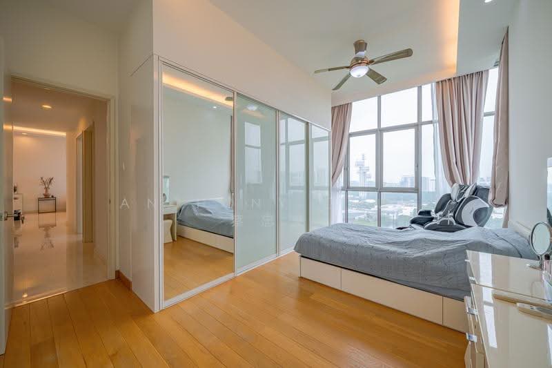 The Marbella, 29 Mount Sinai Rise, Tanglin / Holland / Bukit Timah, 4 Bedrooms, 1,755 sqft, Condominium For Sale, by Anthony Chua 蔡忠豪, 500279261 - Bedroom - PropertyGuru.com.sg