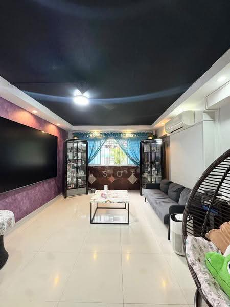 503 Jelapang Road, 503 Jelapang Road, Dairy Farm / Bukit Panjang / Choa Chu Kang, 3 Bedrooms, 1,550 sqft, HDB Flat For Sale, by Rusydi Yusoff, 500279287 - Living Room - PropertyGuru.com.sg