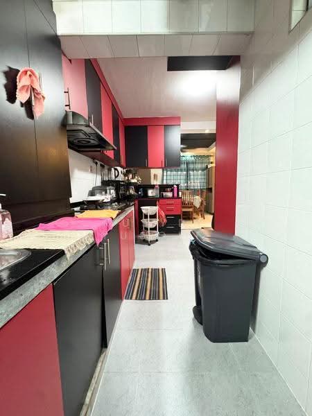 503 Jelapang Road, 503 Jelapang Road, Dairy Farm / Bukit Panjang / Choa Chu Kang, 3 Bedrooms, 1,550 sqft, HDB Flat For Sale, by Rusydi Yusoff, 500279287 - Kitchen - PropertyGuru.com.sg