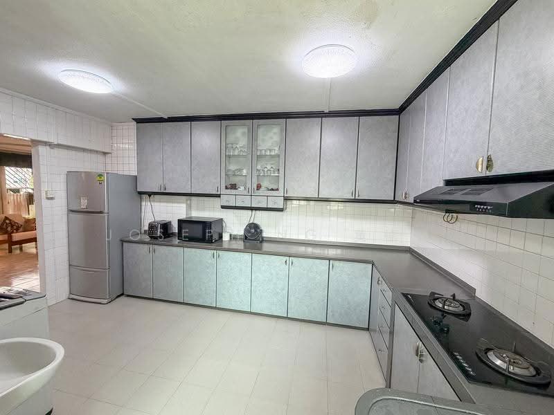 233 Pending Road, 233 Pending Road, Dairy Farm / Bukit Panjang / Choa Chu Kang, 4 Bedrooms, 1,625 sqft, HDB Flat For Sale, by Joseph Ng 黄德顺, 500279291 - Kitchen - PropertyGuru.com.sg