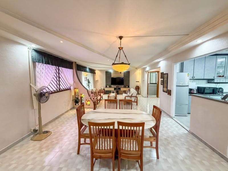233 Pending Road, 233 Pending Road, Dairy Farm / Bukit Panjang / Choa Chu Kang, 4 Bedrooms, 1,625 sqft, HDB Flat For Sale, by Joseph Ng 黄德顺, 500279291 - Living Room - PropertyGuru.com.sg