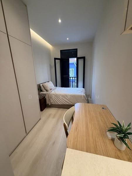 Katong shophouse, East Coast / Marine Parade, Room Rental, 120 sqft, Shophouse For Rent, by Dexter Lim, 500279298 - Bedroom - PropertyGuru.com.sg