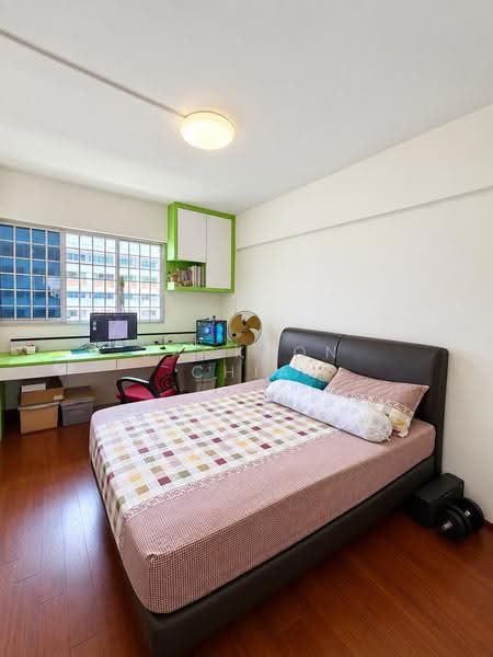 557 Jurong West Street 42, 557 Jurong West Street 42, Boon Lay / Jurong / Tuas, 3 Bedrooms, 1,119 sqft, HDB Flat For Sale, by Jackson Chia, 500279302 - Bedroom - PropertyGuru.com.sg
