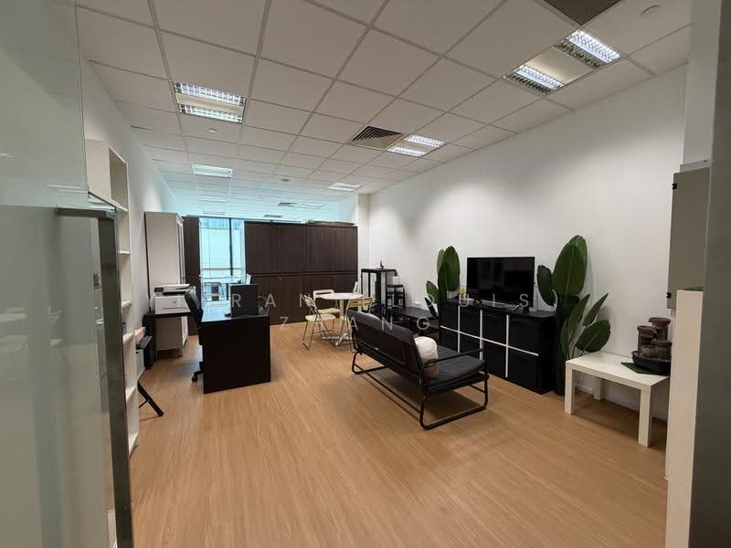 Paya Lebar Square, 60 Paya Lebar Singapore, Eunos / Geylang / Paya Lebar, 506 sqft, Office For Rent, by Yi Ran (Louis) Zhang, 500279311 - Living Room - CommercialGuru.com.sg