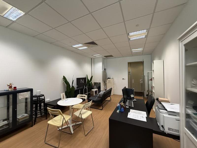 Paya Lebar Square, 60 Paya Lebar Singapore, Eunos / Geylang / Paya Lebar, 506 sqft, Office For Rent, by Yi Ran (Louis) Zhang, 500279311 - Study - CommercialGuru.com.sg