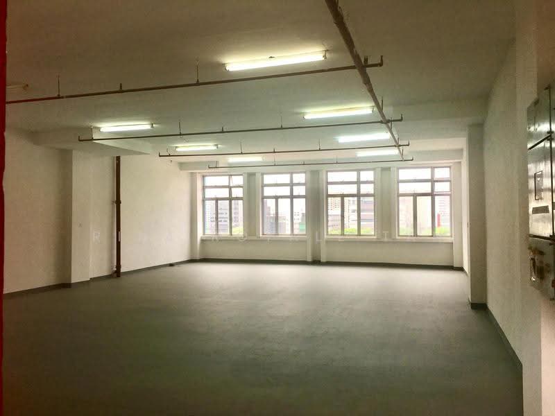 Richfield Industrial Centre, 122 Eunos Avenue 7, Eunos / Geylang / Paya Lebar, 1,518 sqft, Factory / Workshop (B2) For Sale, by Rina Royale Tan, 500279312 - Interior - CommercialGuru.com.sg