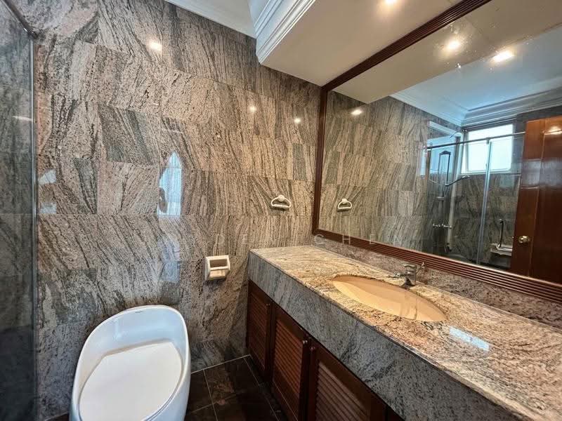 Le Hill, 42 Pasir Panjang Hill, Buona Vista / West Coast / Clementi New Town, 3 Bedrooms, 1,141 sqft, Condominium For Rent, by Jayden Chen, 500279324 - Bathroom - PropertyGuru.com.sg