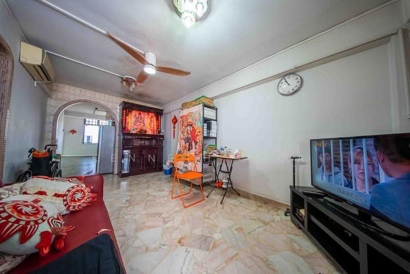 44 Bendemeer Road, 44 Bendemeer Road, Balestier / Toa Payoh, 2 Bedrooms, 677 sqft, HDB Flat For Sale, by Kenneth Chua, 500279327 - Living Room - PropertyGuru.com.sg