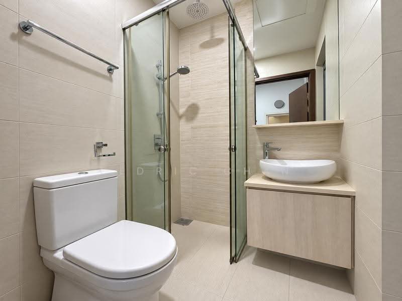 Forte Suites, 88 Mergui Road, Farrer Park / Serangoon Rd, 2 Bedrooms, 700 sqft, Condominium For Sale, by Cedric Chan, 500279336 - Bathroom - PropertyGuru.com.sg