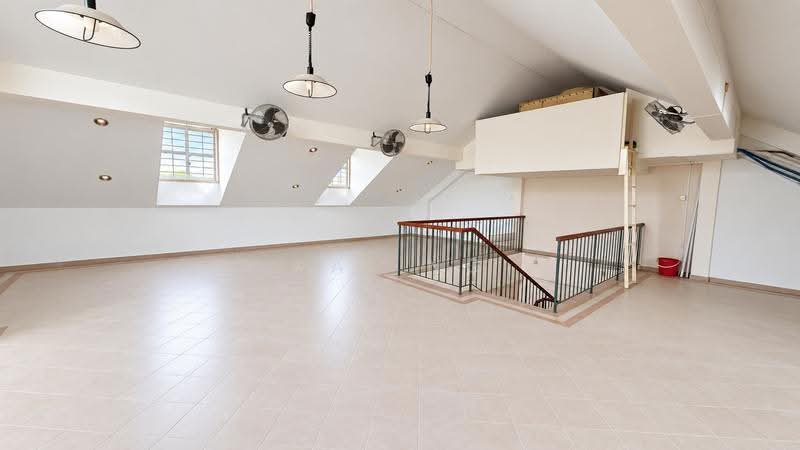 Mayflower Gardens, Mayflower Drive, Ang Mo Kio / Bishan / Thomson, 5 Bedrooms, 4,500 sqft, Semi-Detached House For Sale, by Kai Ng, 500279343 - Interior - PropertyGuru.com.sg