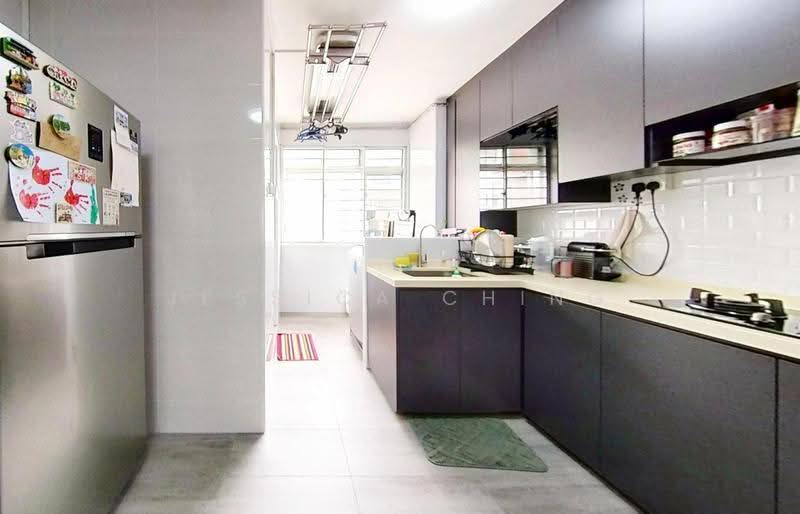 102 Pasir Ris Street 12, 102 Pasir Ris Street 12, Pasir Ris / Tampines, 3 Bedrooms, 1,119 sqft, HDB Flat For Sale, by Jessica Ching, 500279379 - Kitchen - PropertyGuru.com.sg