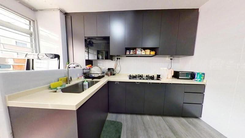 102 Pasir Ris Street 12, 102 Pasir Ris Street 12, Pasir Ris / Tampines, 3 Bedrooms, 1,119 sqft, HDB Flat For Sale, by Jessica Ching, 500279379 - Kitchen - PropertyGuru.com.sg