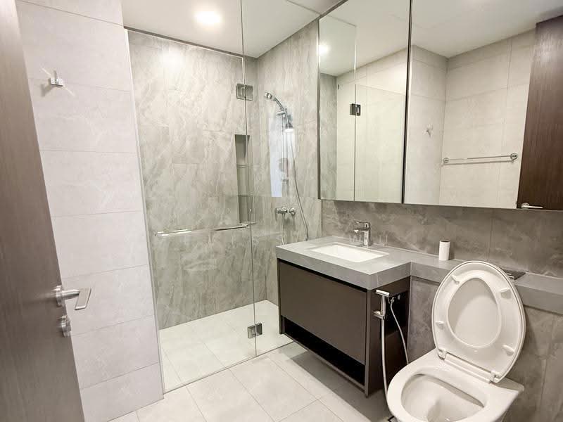Parc Clematis, 8B Jalan Lempeng, Buona Vista / West Coast / Clementi New Town, 2 Bedrooms, 689 sqft, Condominium For Sale, by Melissa Wu, 500279380 - Bathroom - PropertyGuru.com.sg