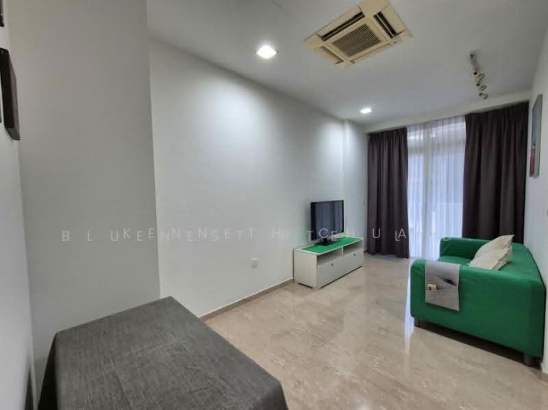 East Village, 430 Upper Changi Road, Bedok / Upper East Coast, 2 Bedrooms, 732 sqft, Condominium For Rent, by Kenneth Chua, 500279383 - Living Room - PropertyGuru.com.sg
