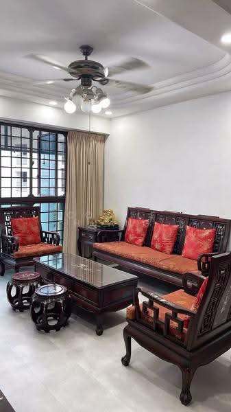 327 Clementi Avenue 5, 327 Clementi Avenue 5, Buona Vista / West Coast / Clementi New Town, 2 Bedrooms, 882 sqft, HDB Flat For Sale, by Connie Huang, 500279391 - PropertyGuru.com.sg