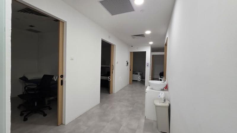 Tong Building, 302 Orchard Road, Orchard / River Valley, 3,039 sqft, Office For Rent, by Vanessa Seng, 500279401 - CommercialGuru.com.sg