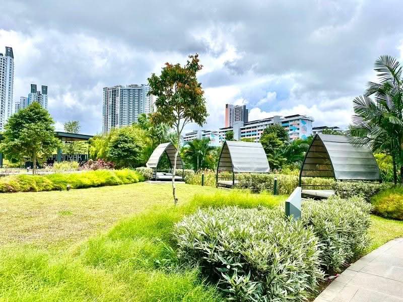 Parc Clematis, 8F Jalan Lempeng, Buona Vista / West Coast / Clementi New Town, 4 Bedrooms, 1,292 sqft, Condominium For Rent, by Shoan Siew, 500279403 - PropertyGuru.com.sg