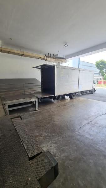 61 Yishun Industrial Park A, Yishun JTC Industrial Park A, Sembawang / Yishun, 2,295 sqft, Factory / Workshop (B2) For Rent, by Joe Leow, 500279407 - Loading Bay - CommercialGuru.com.sg