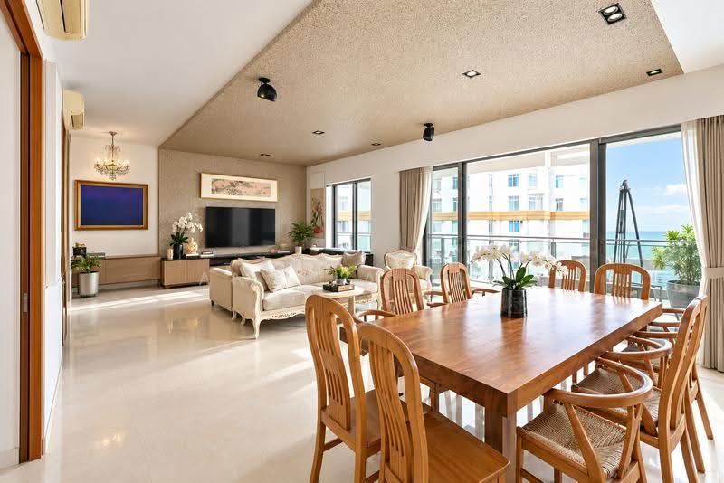 The Seafront on Meyer, 57 Meyer Road, East Coast / Marine Parade, 4 Bedrooms, 2,293 sqft, Condominium For Sale, by Angela Lau, 500279418 - Living Room - PropertyGuru.com.sg