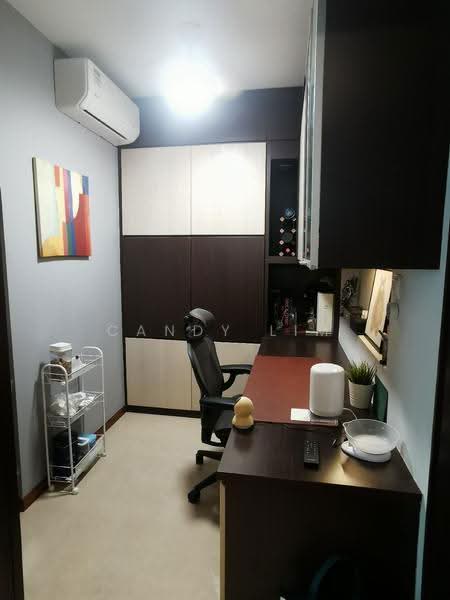 Hilltop Grove, 134 Hillview Avenue, Dairy Farm / Bukit Panjang / Choa Chu Kang, 2 Bedrooms, 1,012 sqft, Condominium For Sale, by Candy Lim, 500279432 - PropertyGuru.com.sg