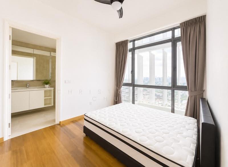 Kingsford Hillview Peak, 105 Hillview Rise, Dairy Farm / Bukit Panjang / Choa Chu Kang, 1 Bedroom, 527 sqft, Condominium For Sale, by Christopher Chua, 500279438 - Bedroom - PropertyGuru.com.sg