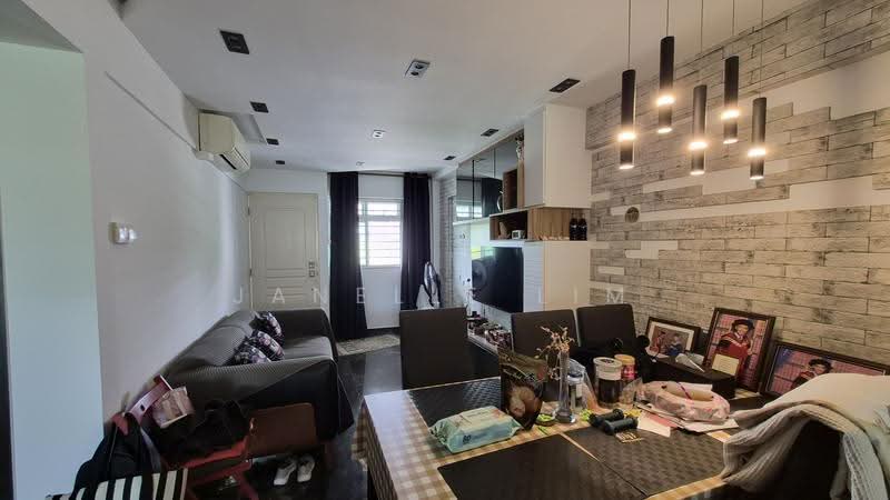 701 Bedok Reservoir Road, 701 Bedok Reservoir Road, Bedok / Upper East Coast, Room Rental, 120 sqft, HDB Flat For Rent, by Janelle Lim, 500279442 - Living Room - PropertyGuru.com.sg