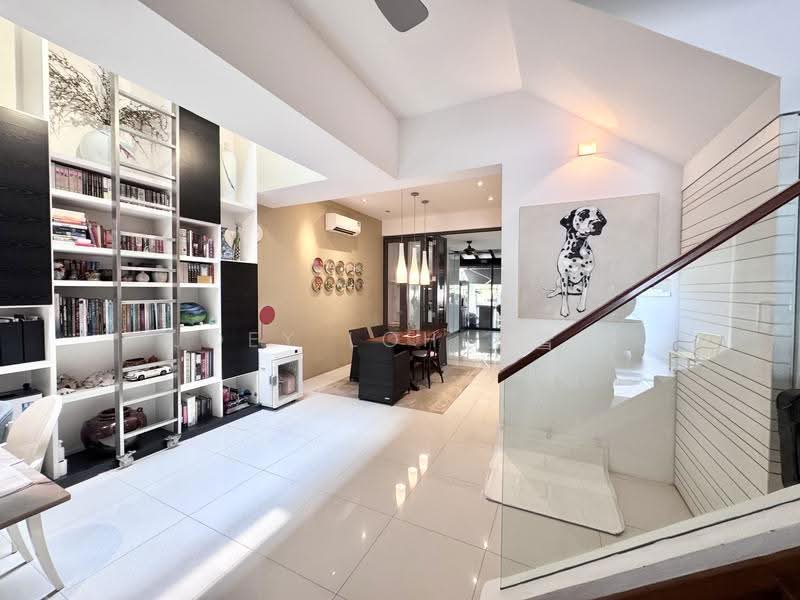 Lilac Park, Seletar / Yio Chu Kang, 4 Bedrooms, 3,900 sqft, Terraced House For Sale, by Joey Loh 罗雪慧, 500279458 - Living Room - PropertyGuru.com.sg