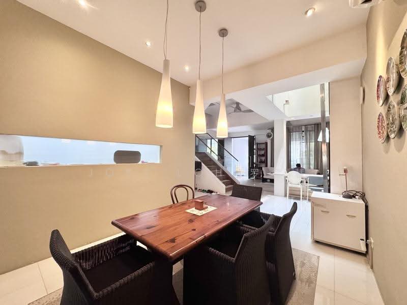 Lilac Park, Seletar / Yio Chu Kang, 4 Bedrooms, 3,900 sqft, Terraced House For Sale, by Joey Loh 罗雪慧, 500279458 - Dining Room - PropertyGuru.com.sg