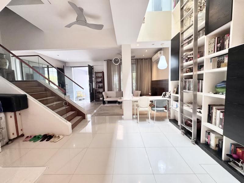 Lilac Park, Seletar / Yio Chu Kang, 4 Bedrooms, 3,900 sqft, Terraced House For Sale, by Joey Loh 罗雪慧, 500279458 - Living Room - PropertyGuru.com.sg