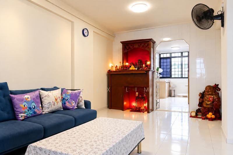 534 Bukit Batok Street 51, 534 Bukit Batok Street 51, Dairy Farm / Bukit Panjang / Choa Chu Kang, 2 Bedrooms, 646 sqft, HDB Flat For Sale, by Alex Lim, 500279460 - Living Room - PropertyGuru.com.sg