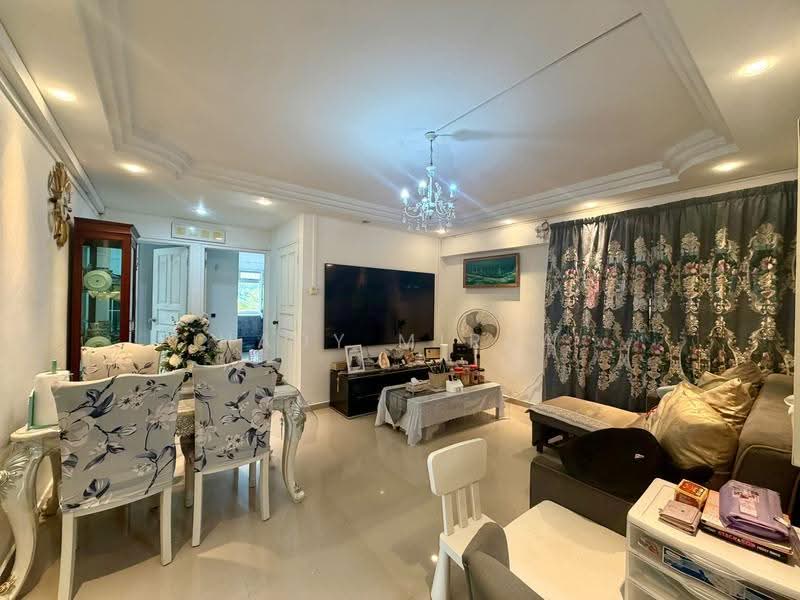 614 Elias Road, 614 Elias Road, Pasir Ris / Tampines, 3 Bedrooms, 1,442 sqft, HDB Flat For Sale, by Hady Mirza, 500279469 - Living Room - PropertyGuru.com.sg