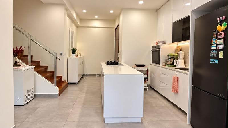 Park 1 Suites, Lorong 40 Geylang, Eunos / Geylang / Paya Lebar, 3 Bedrooms, 1,206 sqft, Condominium For Sale, by Rachel Lim, 500279474 - Kitchen - PropertyGuru.com.sg