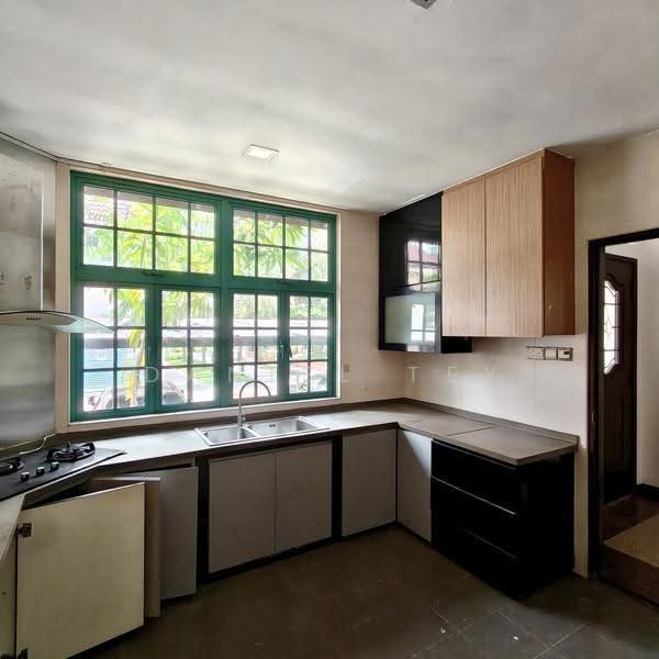 Northshore Bungalows, Ponggol Seventeenth Avenue, Hougang / Punggol / Sengkang, 7 Bedrooms, 7,000 sqft, Detached House For Rent, by Daniel Tey, 500279476 - Kitchen - PropertyGuru.com.sg