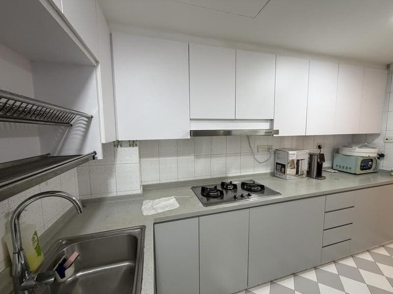 Emerald Park, 6 Indus Road, Alexandra / Commonwealth, Room Rental, 80 sqft, Condominium For Rent, by Shawn, 500279487 - PropertyGuru.com.sg