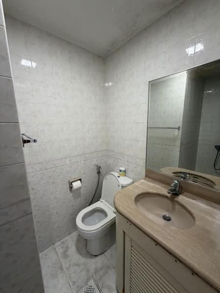 Emerald Park, 6 Indus Road, Alexandra / Commonwealth, Room Rental, 80 sqft, Condominium For Rent, by Shawn, 500279487 - PropertyGuru.com.sg