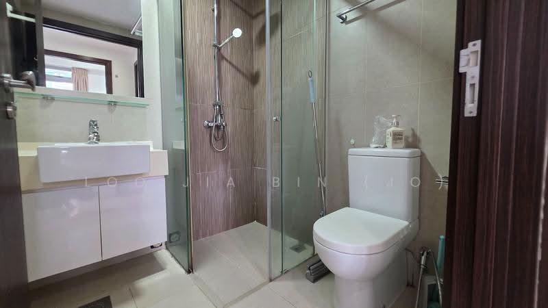 D'Weave, 5 Lorong 39 Geylang, Eunos / Geylang / Paya Lebar, 2 Bedrooms, 441 sqft, Condominium For Rent, by Loo Jia Bin (Jo), 500279488 - Bathroom - PropertyGuru.com.sg