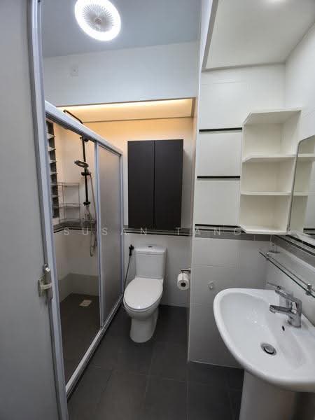58 Havelock Road, 58 Havelock Road, Alexandra / Commonwealth, 3 Bedrooms, 1,012 sqft, HDB Flat For Sale, by Susan Tang, 500279492 - Bathroom - PropertyGuru.com.sg