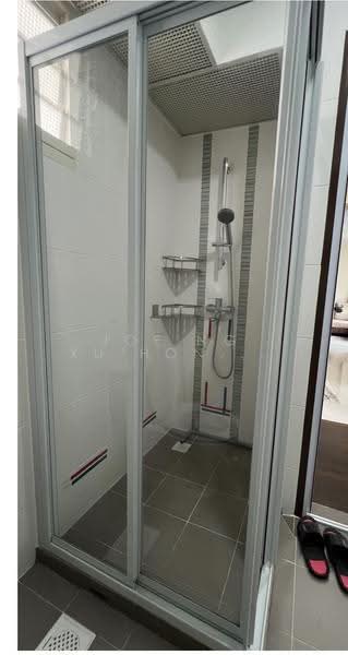 296B Bukit Batok Street 22, 296B Bukit Batok Street 22, Dairy Farm / Bukit Panjang / Choa Chu Kang, 2 Bedrooms, 732 sqft, HDB Flat For Sale, by Joe Ng Xu Hong 黄緒汯, 500279496 - Bathroom - PropertyGuru.com.sg