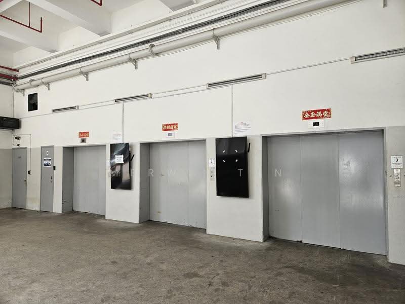 Aljunied Industrial Complex, 623-625 Aljunied Road, Eunos / Geylang / Paya Lebar, 2,529 sqft, Light Industrial (B1) For Sale, by Merwin Tan, 500279498 - Corridor - CommercialGuru.com.sg