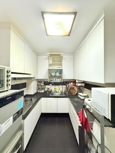 483 Segar Road, 483 Segar Road, Dairy Farm / Bukit Panjang / Choa Chu Kang, 3 Bedrooms, 1,206 sqft, HDB Flat For Sale, by Jose Loh Zhenhao, 500279511 - Kitchen - PropertyGuru.com.sg