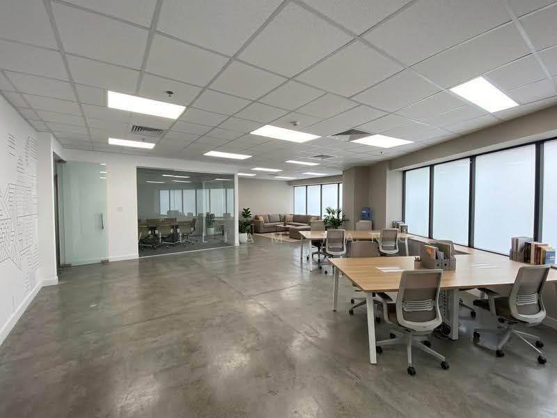 Tong Building, 302 Orchard Road, Orchard / River Valley, 3,039 sqft, Office For Rent, by William Tang, 500279514 - Concept Photos - CommercialGuru.com.sg
