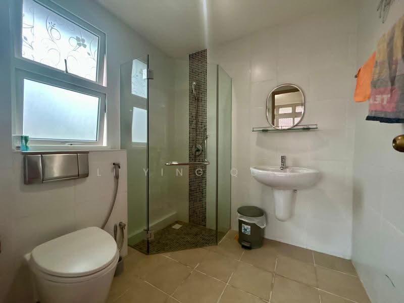 Sennett Estate, Willow Avenue, Macpherson / Potong Pasir, Room Rental, 250 sqft, Semi-Detached House For Rent, by Li Ying Quek, 500279515 - Bathroom - PropertyGuru.com.sg