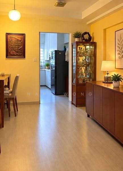 261 Serangoon Central Drive, 261 Serangoon Central Drive, Hougang / Punggol / Sengkang, 2 Bedrooms, 678 sqft, HDB Flat For Sale, by Hans Wong, 500279517 - Dining Room - PropertyGuru.com.sg