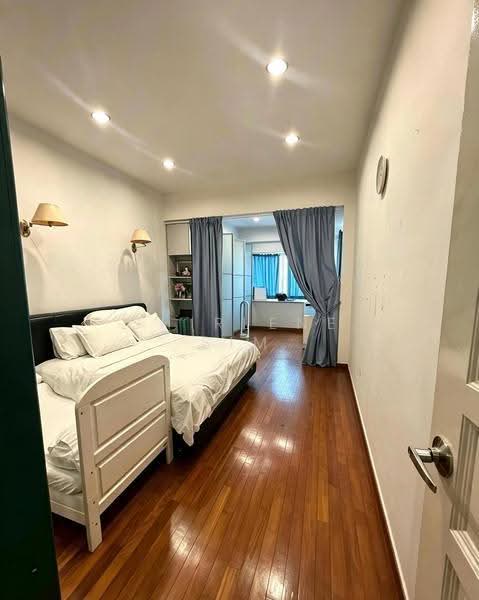 D11 Landed Luxury - Corner Terrace with Massive Rebuild Potential, Newton / Novena, 4 Bedrooms, 1,900 sqft, Corner Terrace For Sale, by Shirlene Sim, 500279521 - Bedroom - PropertyGuru.com.sg