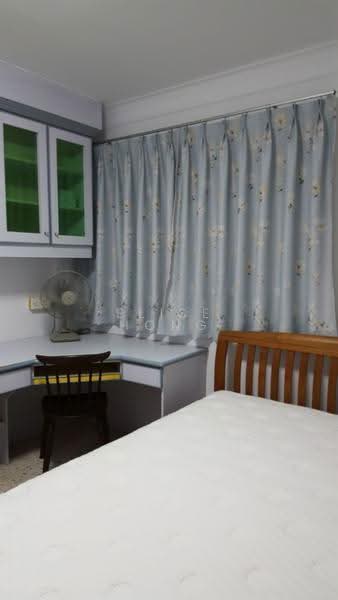 602 Ang Mo Kio Avenue 5, 602 Ang Mo Kio Avenue 5, Ang Mo Kio / Bishan / Thomson, Room Rental, 150 sqft, HDB Flat For Rent, by Elise Hong, 500279528 - Bedroom - PropertyGuru.com.sg
