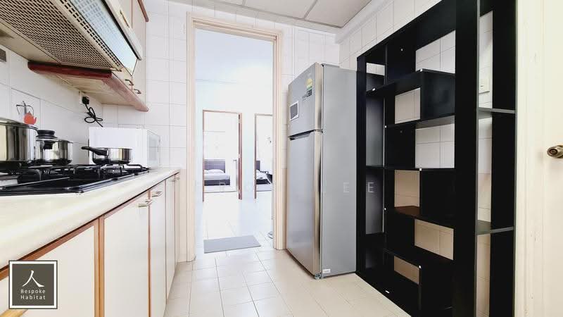 Central Green, 9 Jalan Membina, Alexandra / Commonwealth, Room Rental, 165 sqft, Condominium For Rent, by Jeron Lee, 500279536 - Kitchen - PropertyGuru.com.sg