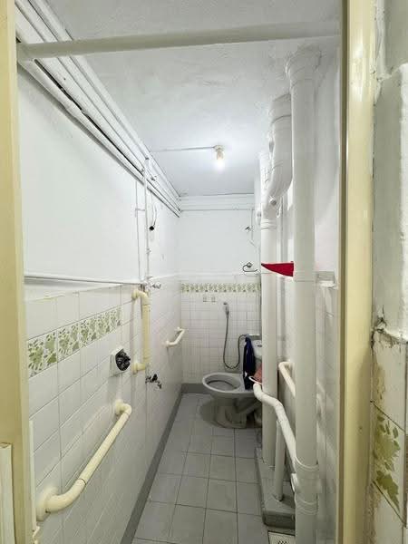 19 Balam Road, 19 Balam Road, Macpherson / Potong Pasir, 2 Bedrooms, 646 sqft, HDB Flat For Sale, by Lorraine Lum, 500279542 - Bathroom - PropertyGuru.com.sg
